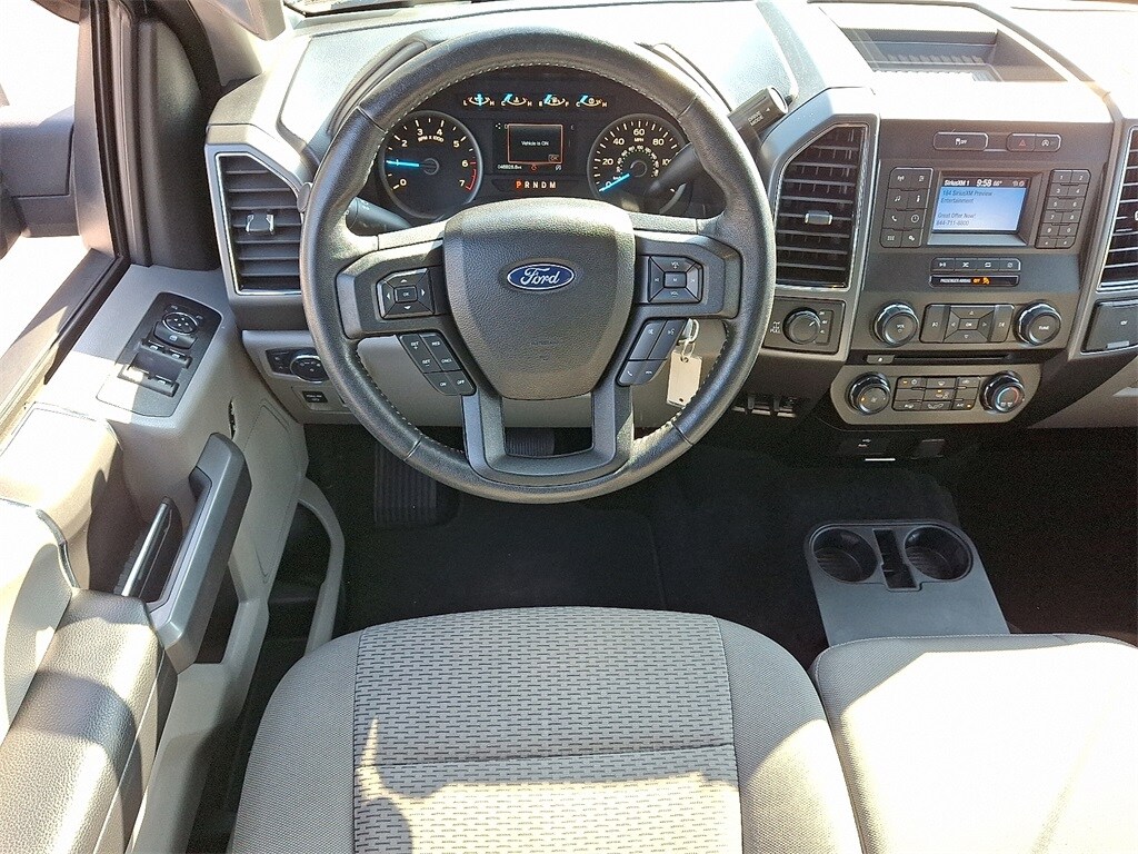 2018 Ford F-150 XLT photo 2