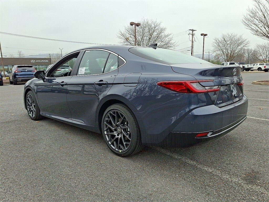 2026 Toyota Camry XLE photo 3