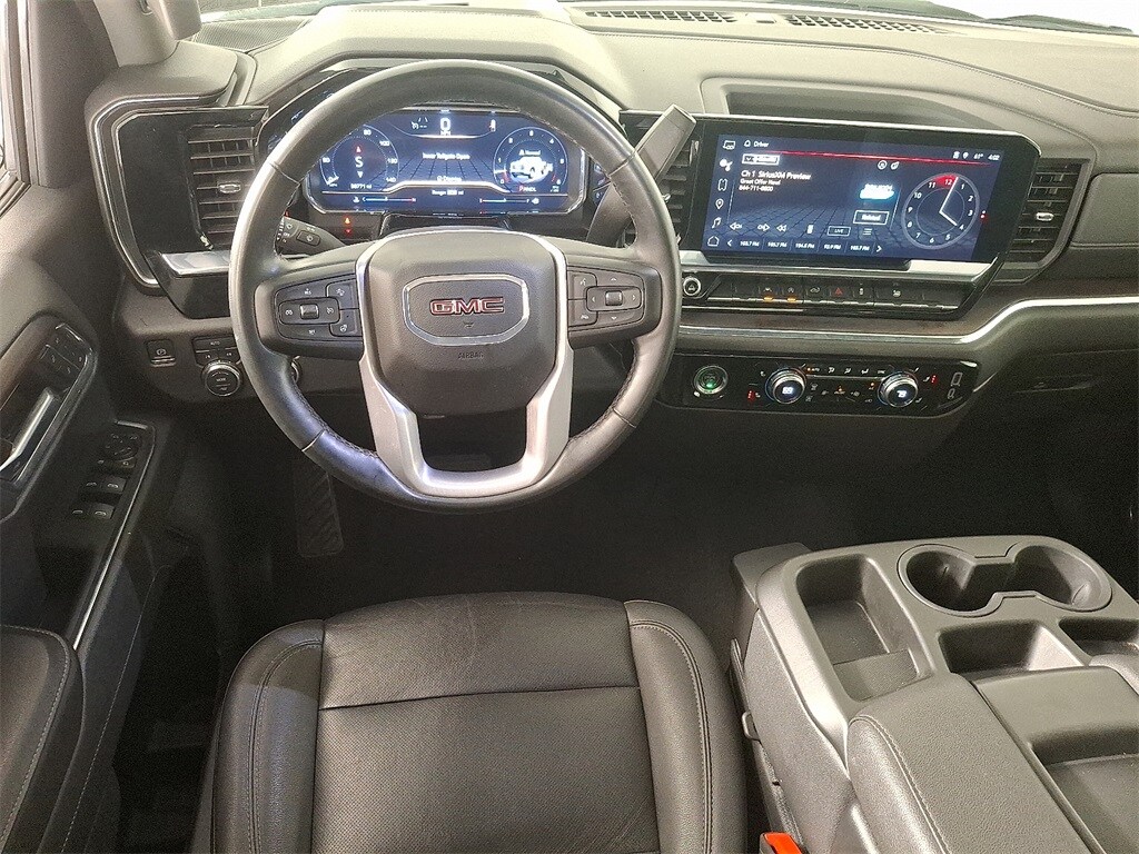 2024 Gmc Sierra 1500 SLT photo 2