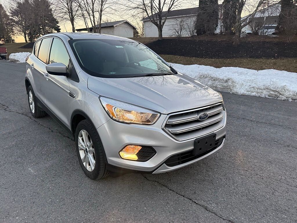 Used 2019 Ford Escape SE SUV