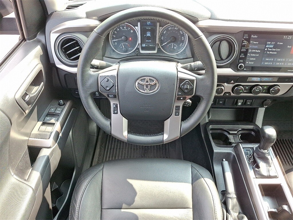 2023 Toyota Tacoma Trail Edition photo 2