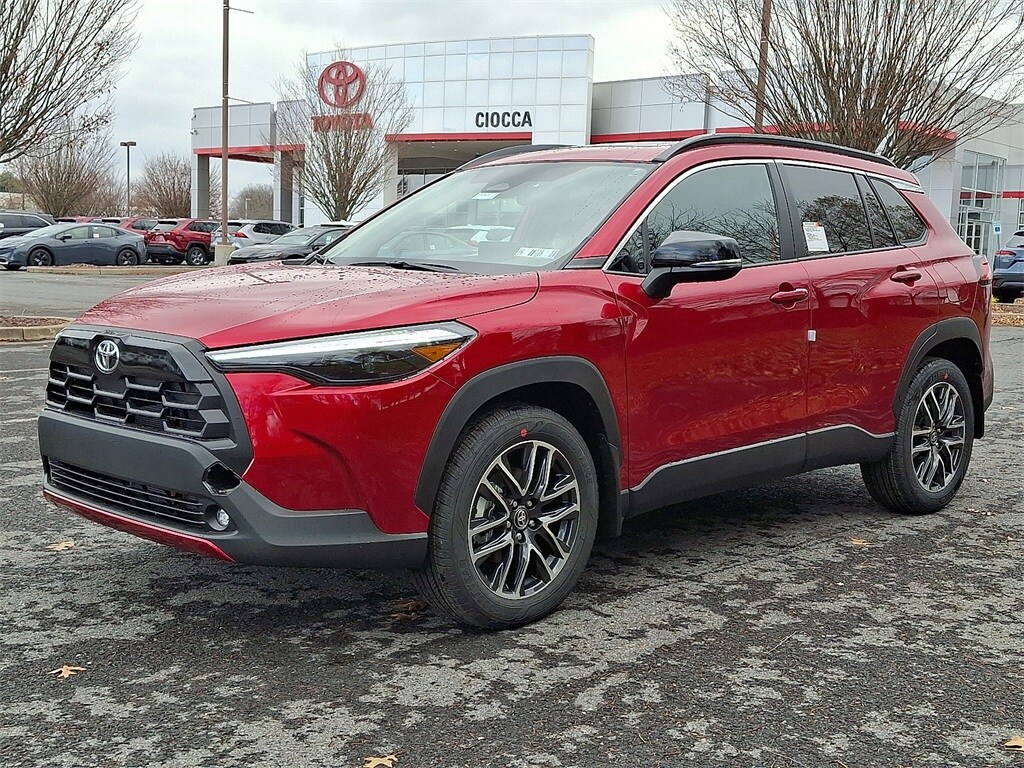 2026 Toyota Corolla Cross XLE photo 2