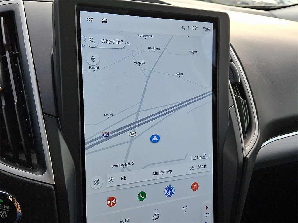 2022 Ford Edge SEL photo 3