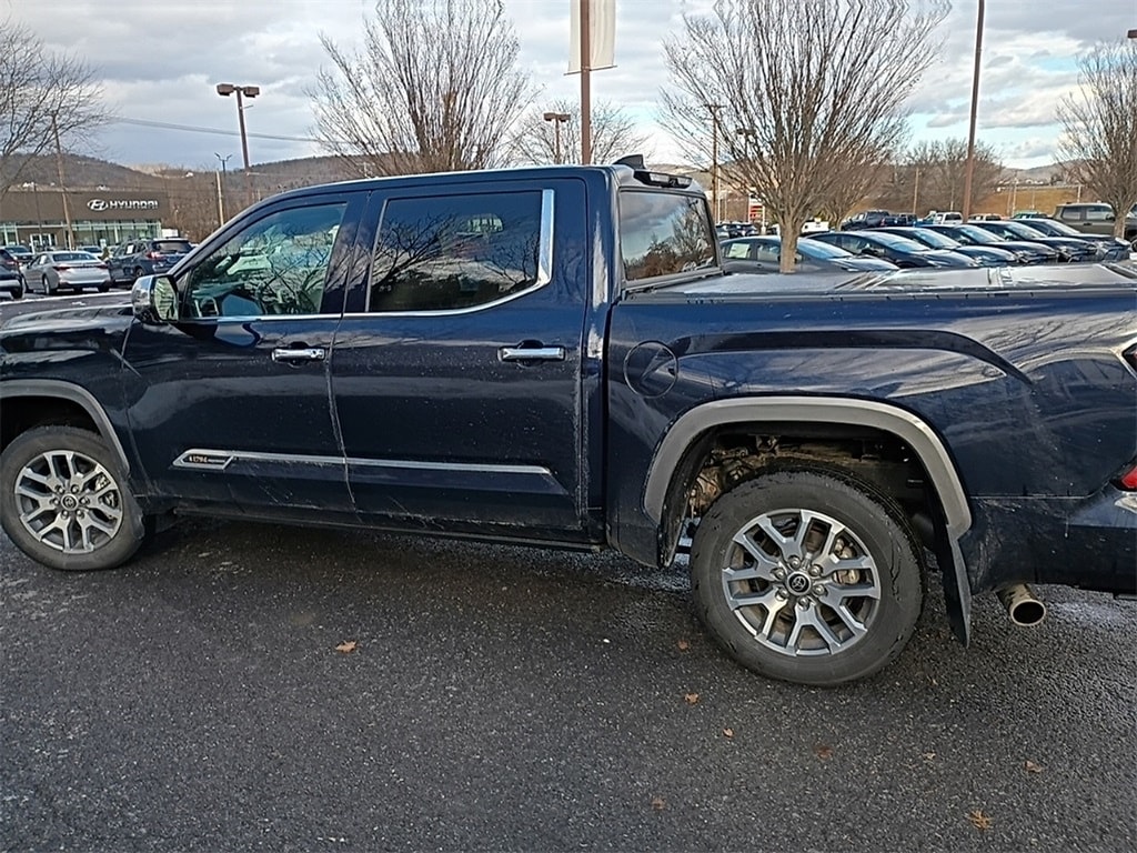 2024 Toyota Tundra 1794 Edition's photo