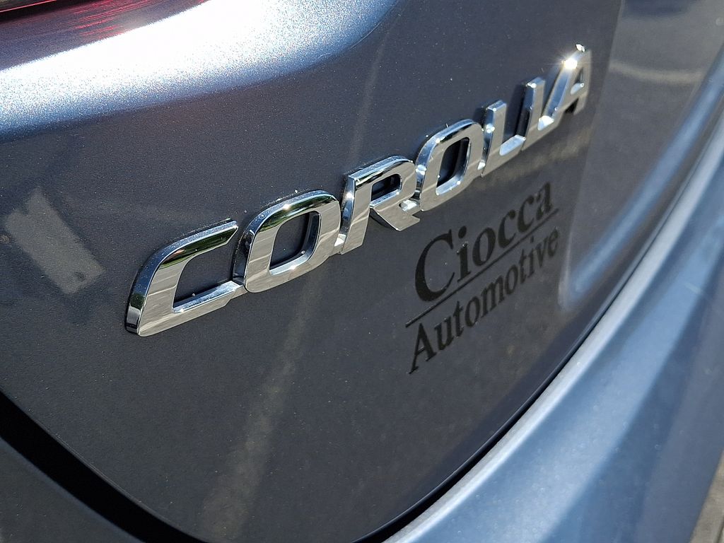 2024 Toyota Corolla LE - Photo 30