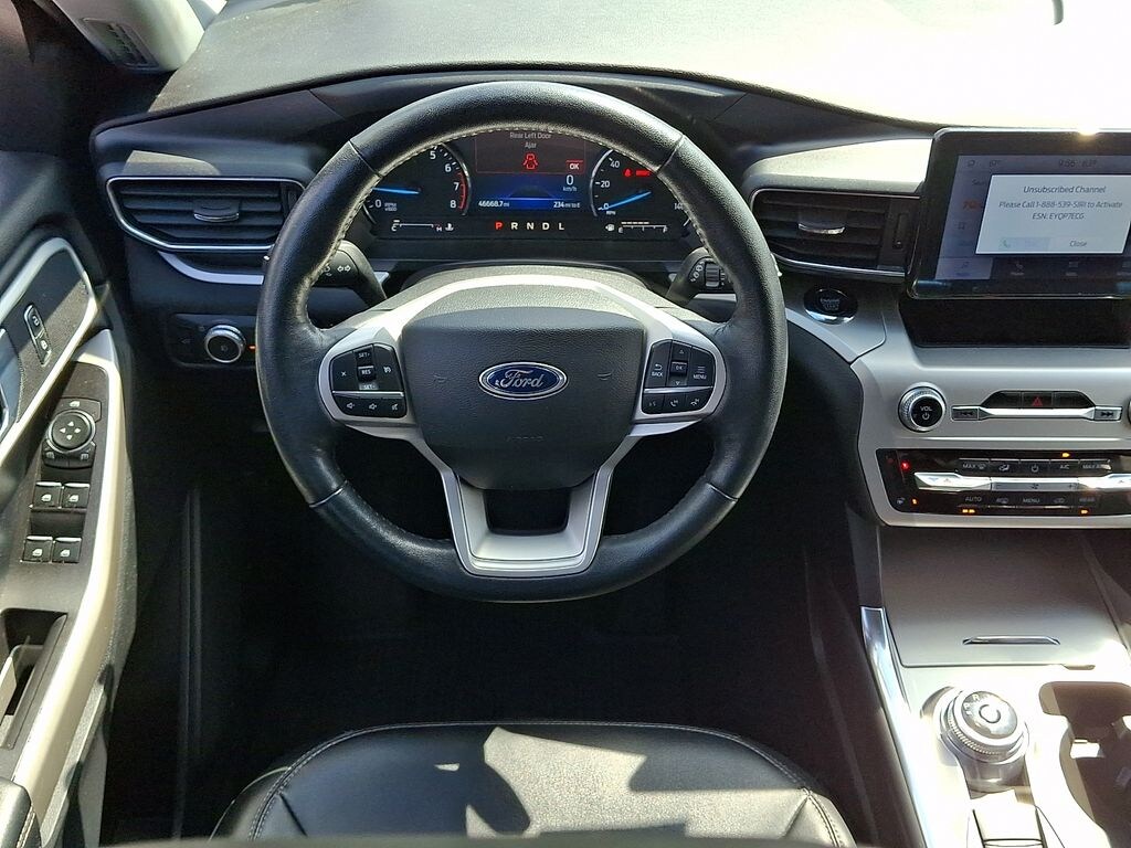 Used 2022 Ford Explorer XLT SUV