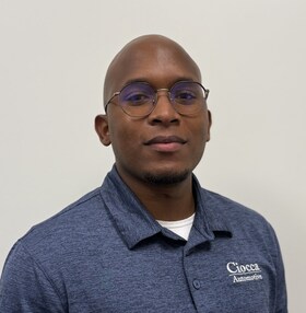 Staff member Frederick Rosario from ID_a3493ef9b441