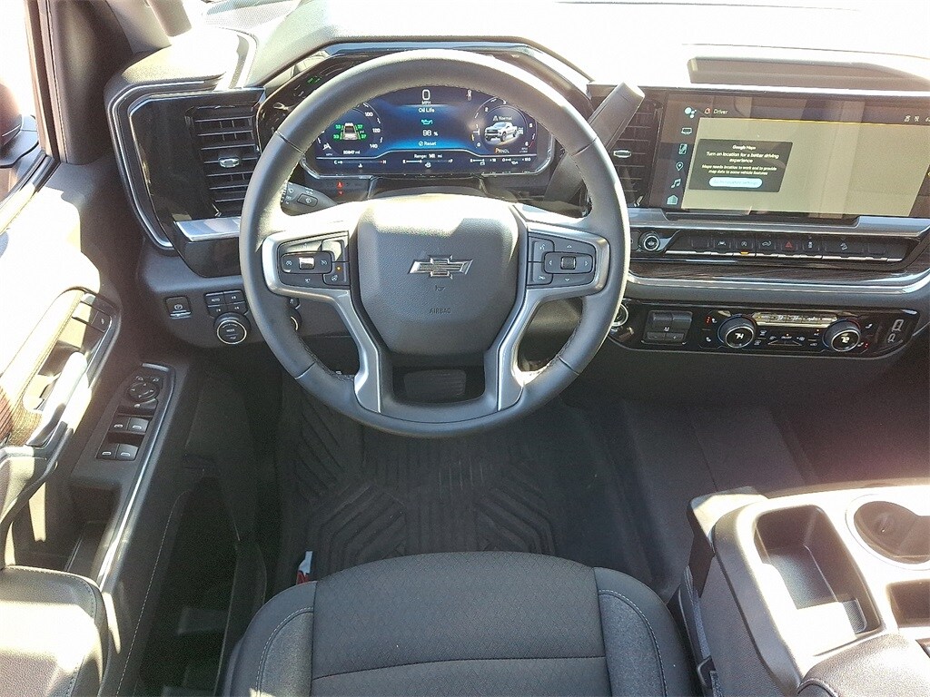 2024 Chevrolet Silverado 1500 LT Trail Boss photo 2