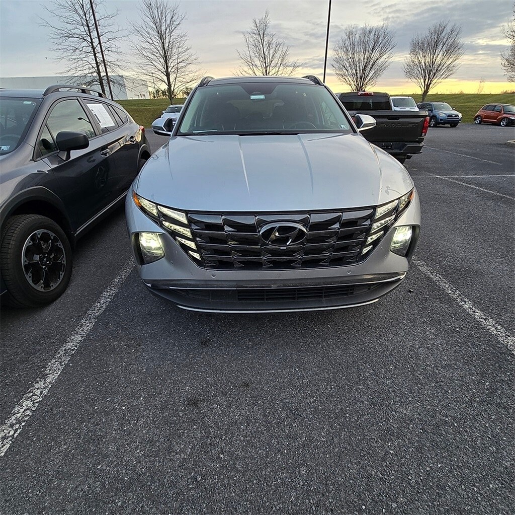 2024 Hyundai Tucson Limited photo 2