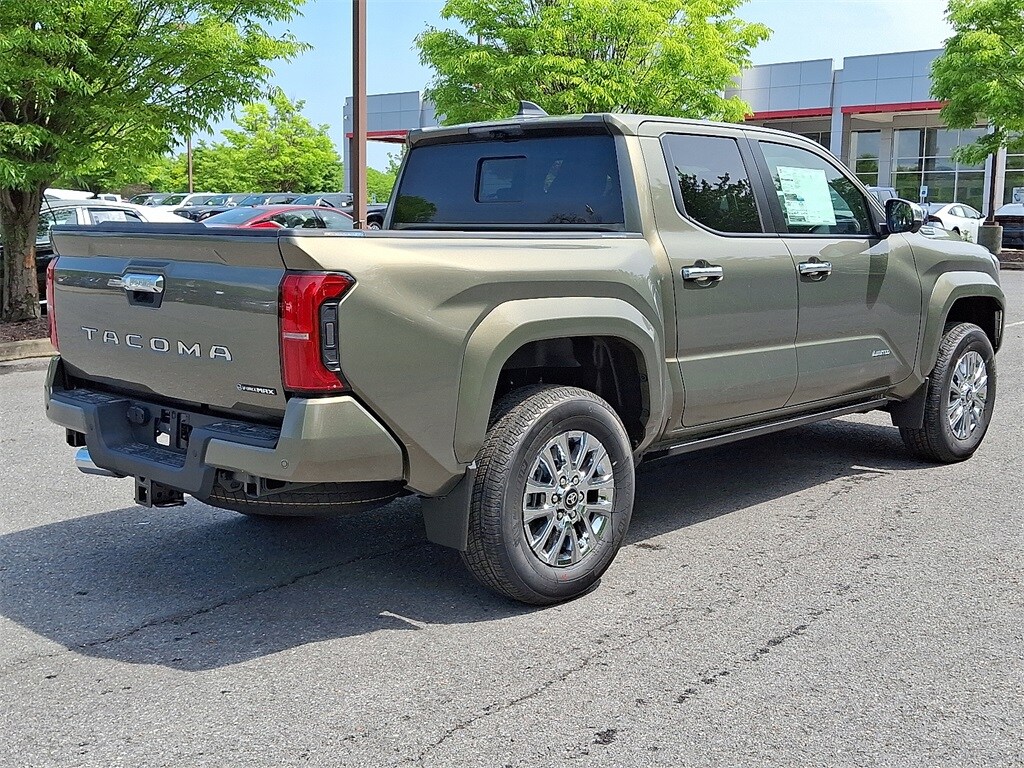 2025 Toyota Tacoma Limited photo 4