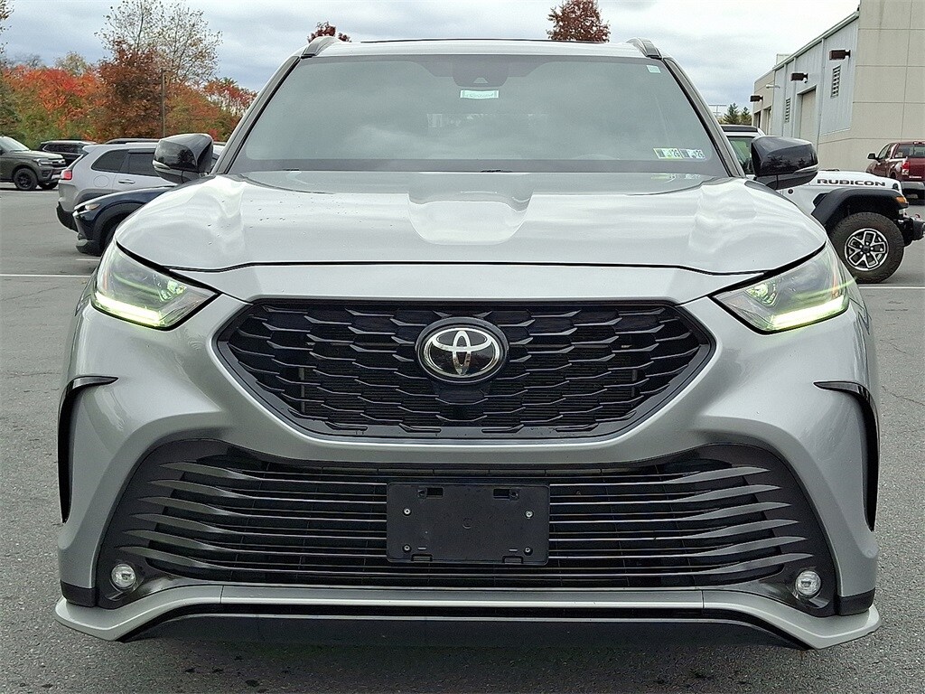 2023 Toyota Highlander XSE photo 4
