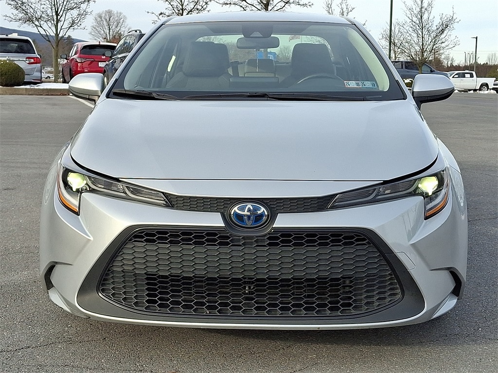 Used 2022 Toyota Corolla Hybrid LE Sedan