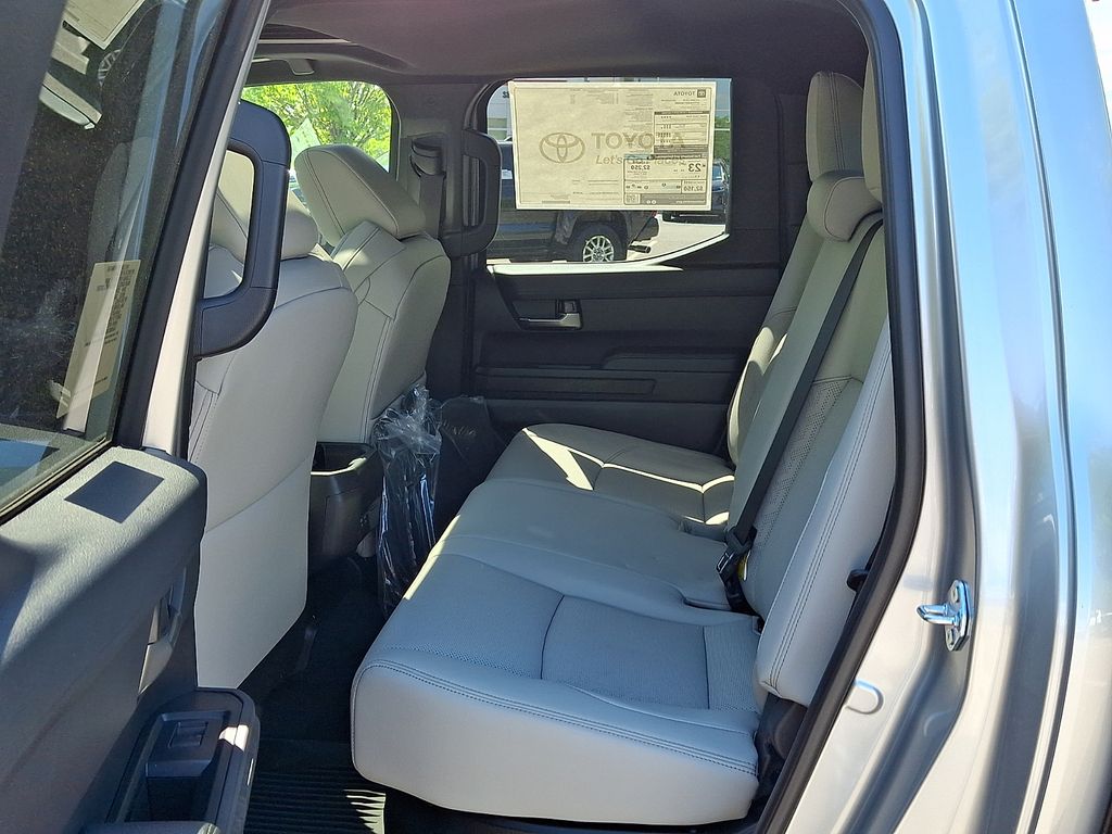 2026 Toyota Tacoma Limited - Photo 6