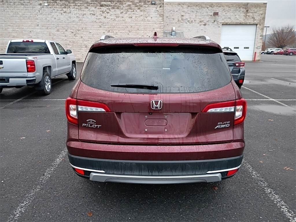 2020 Honda Pilot Elite photo 2