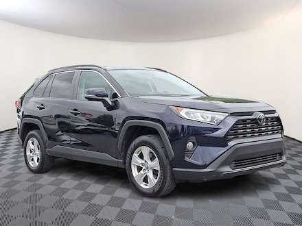 2020 Toyota RAV4 XLE SUV