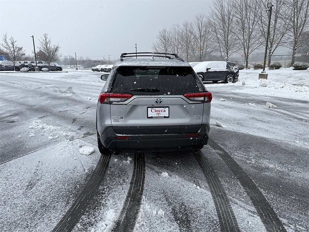 Used 2021 Toyota RAV4 Hybrid XLE SUV