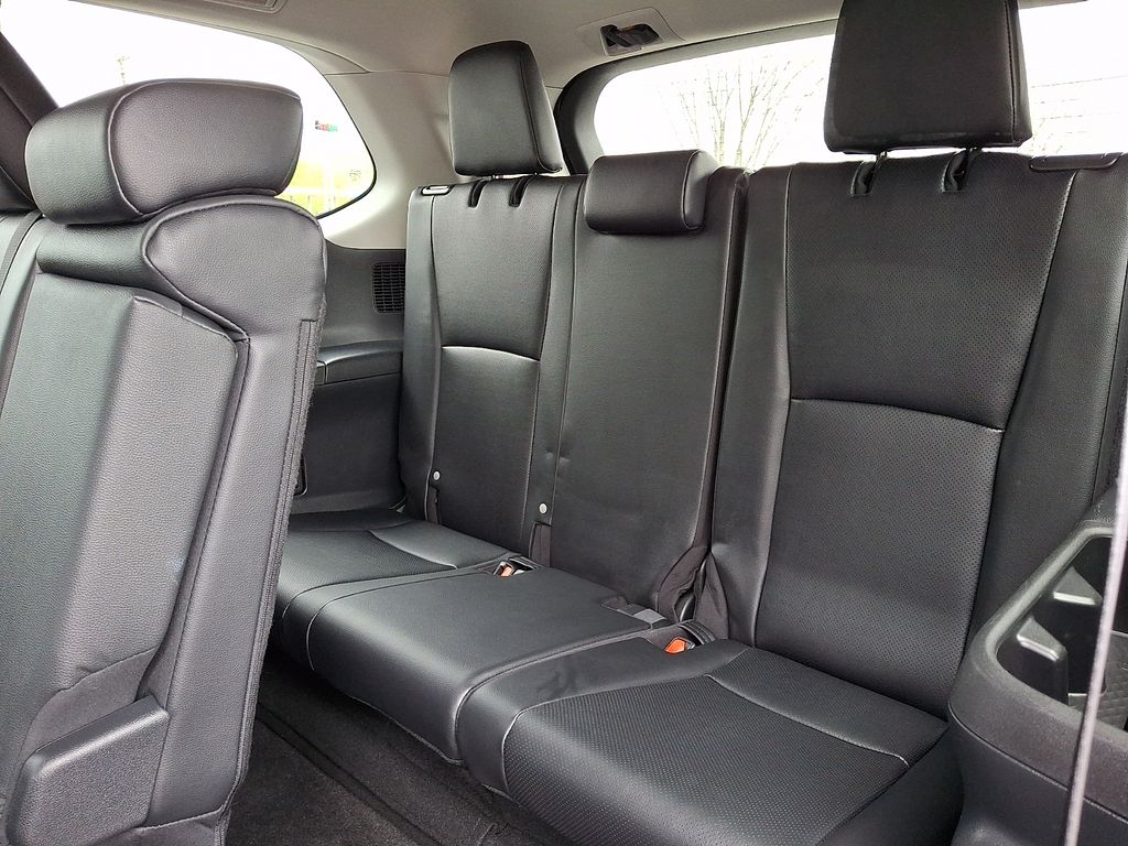 2024 Toyota Grand Highlander XLE - Photo 13