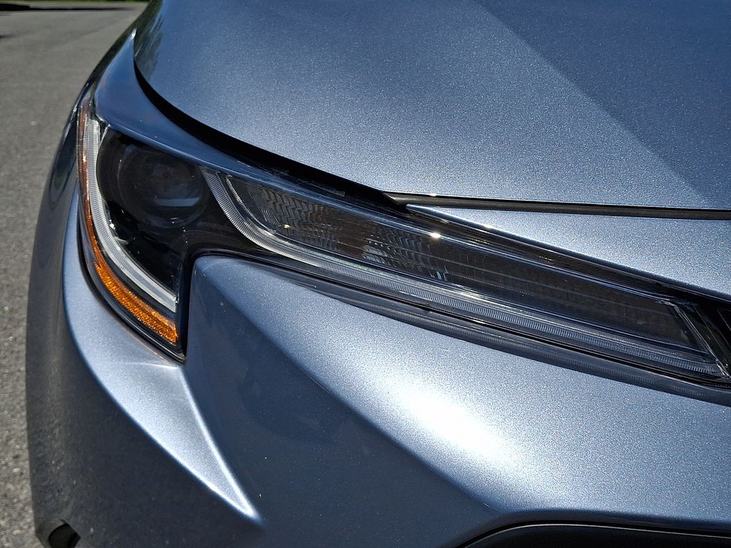 2024 Toyota Corolla LE - Photo 12