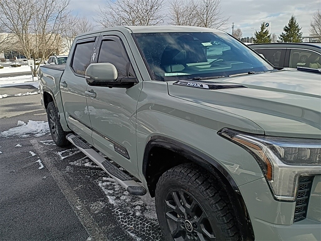 2024 Toyota Tundra Platinum photo 2