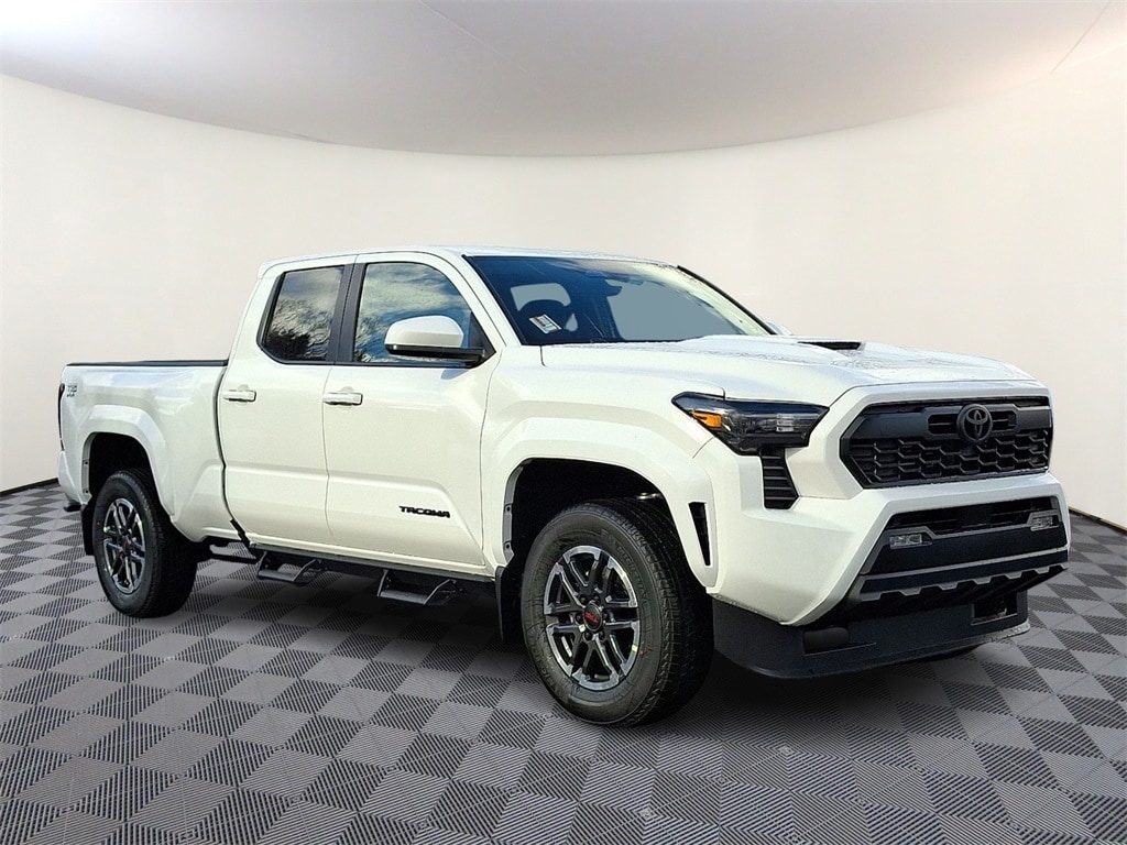 2026 Toyota Tacoma TRD Sport's photo