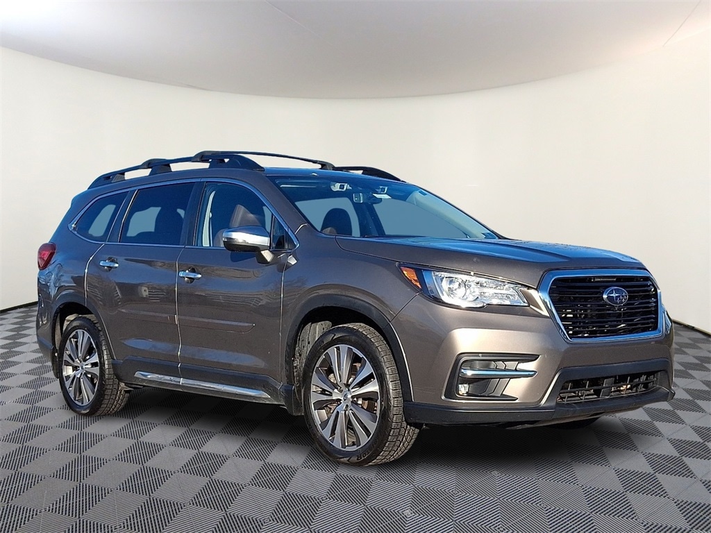 2021 Subaru Ascent Touring's photo