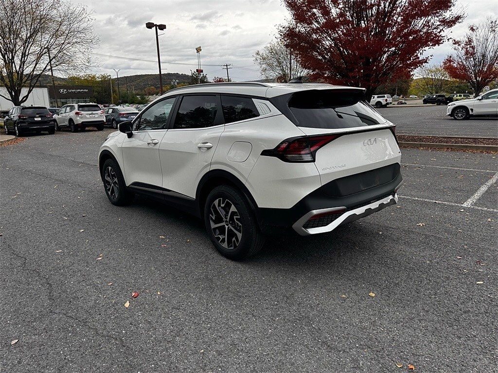 2025 Kia Sportage Hybrid EX photo 4