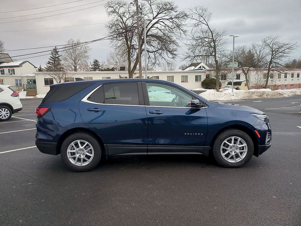 2023 Chevrolet Equinox LT - Photo 11