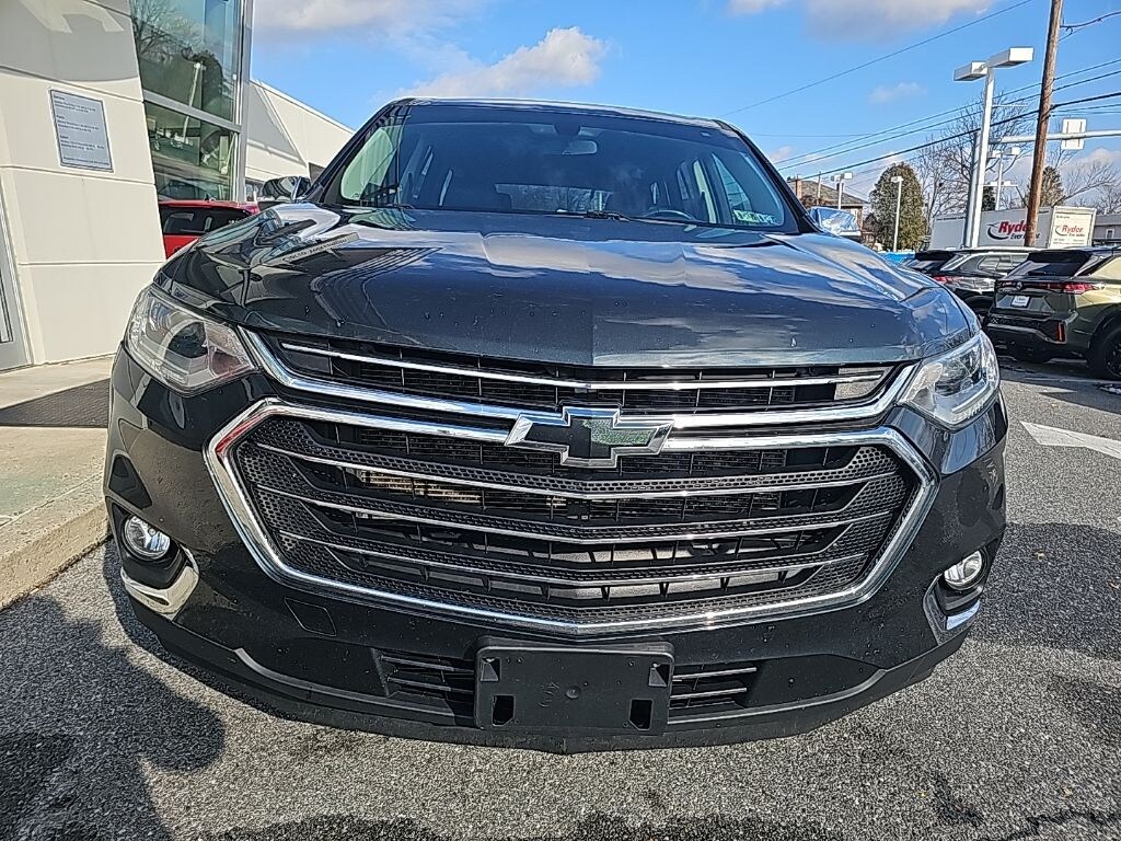 Used 2021 Chevrolet Traverse LT Cloth w/1LT SUV
