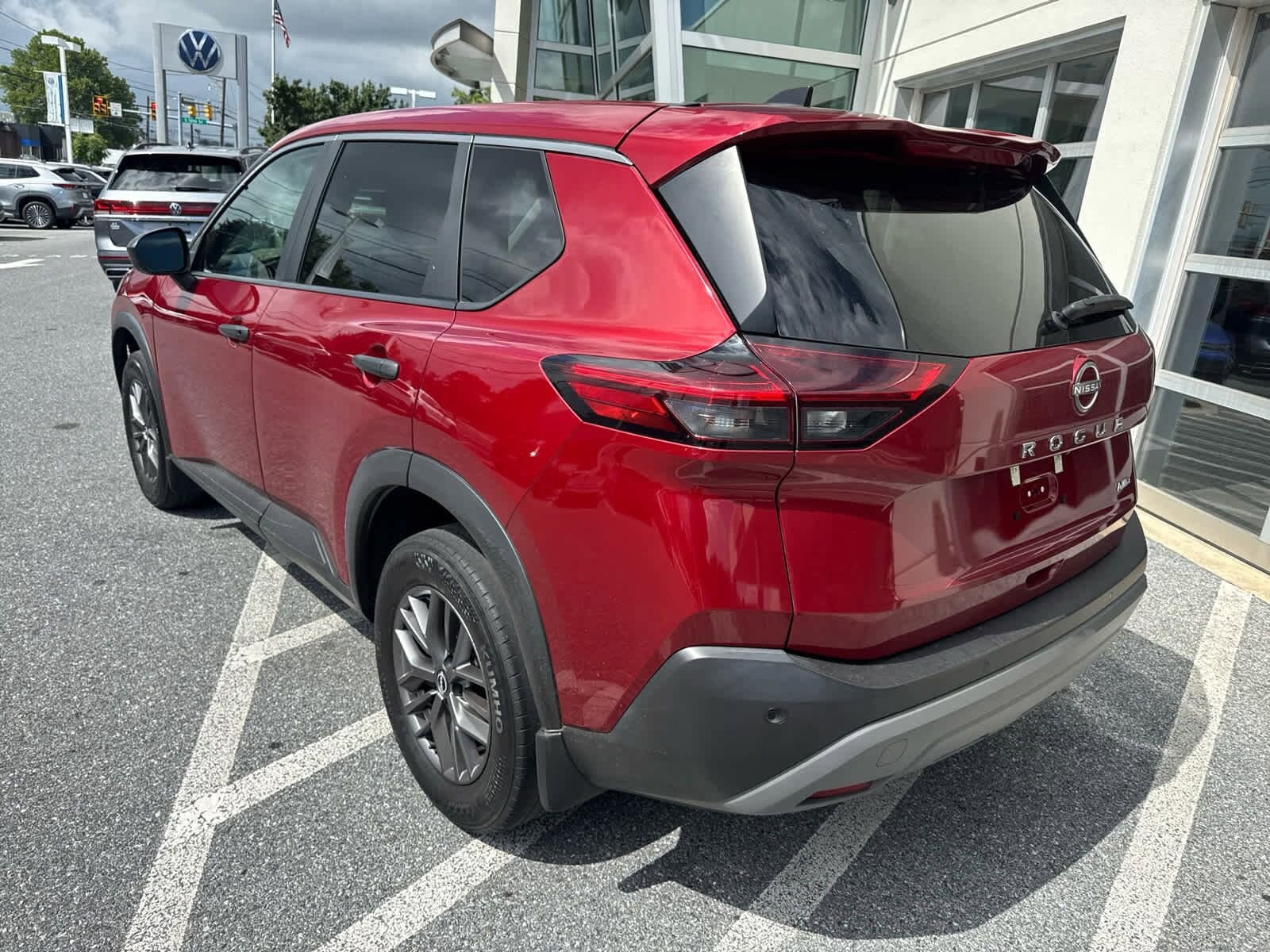 2023 Nissan Rogue S photo 3