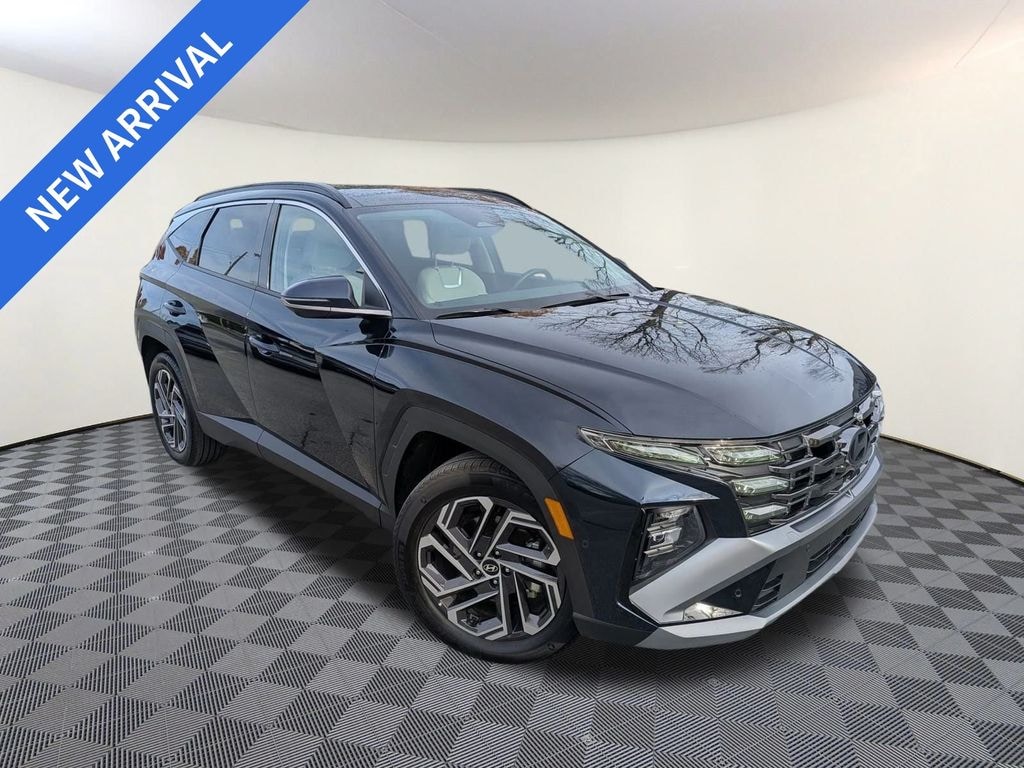 Used 2025 Hyundai Tucson Hybrid Limited SUV
