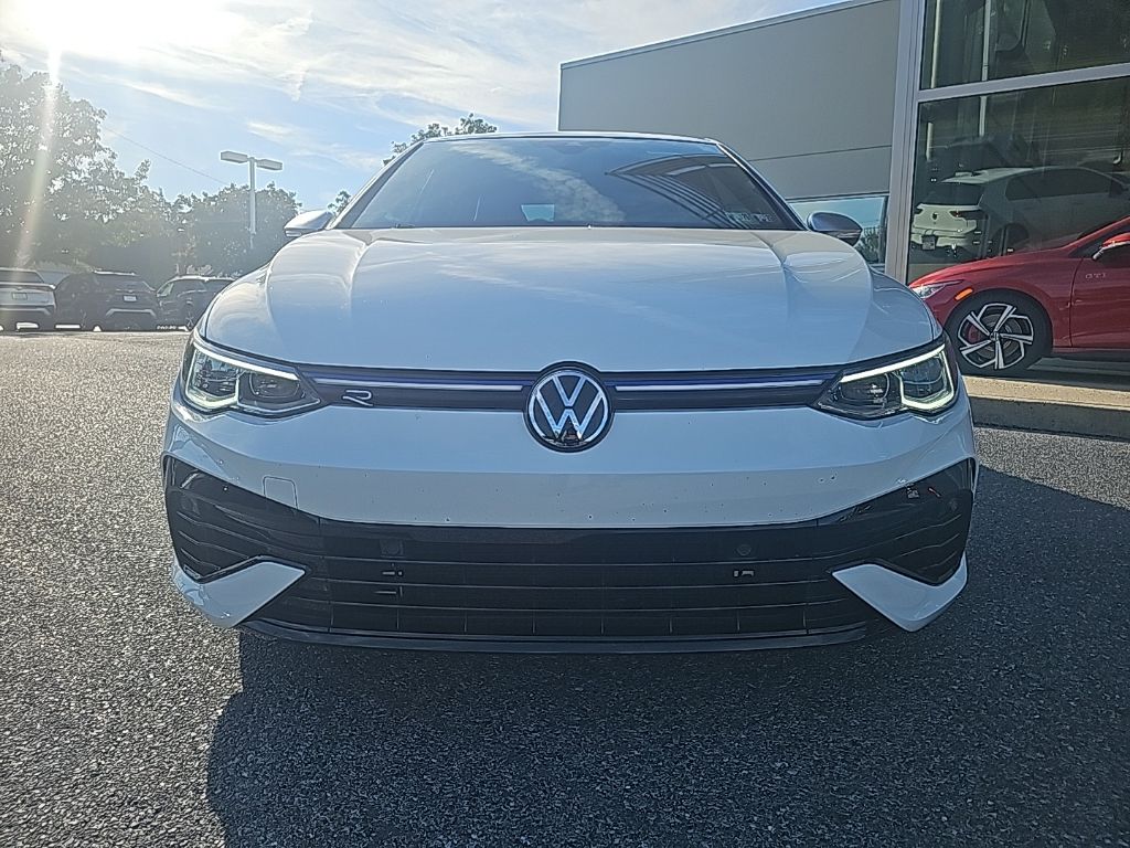 2024 Volkswagen Golf R photo 3