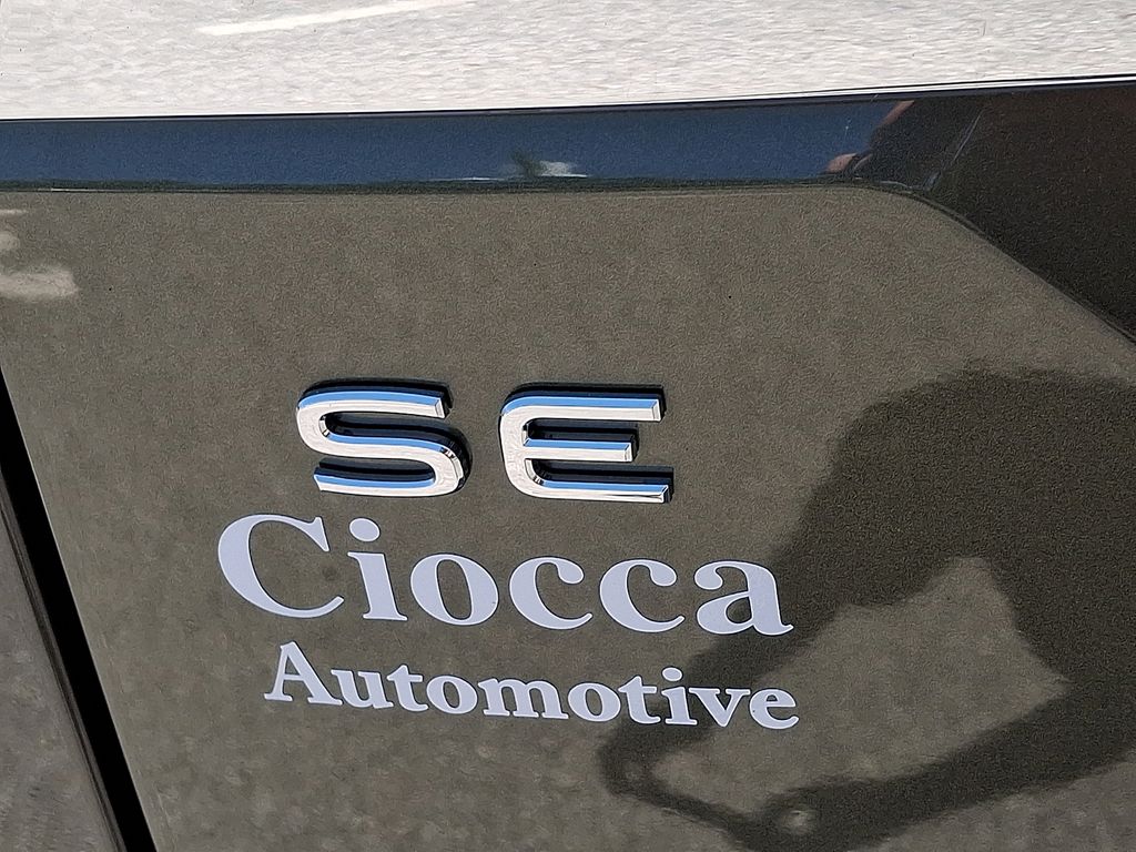 2026 Volkswagen Atlas SE w/Tech - Photo 19