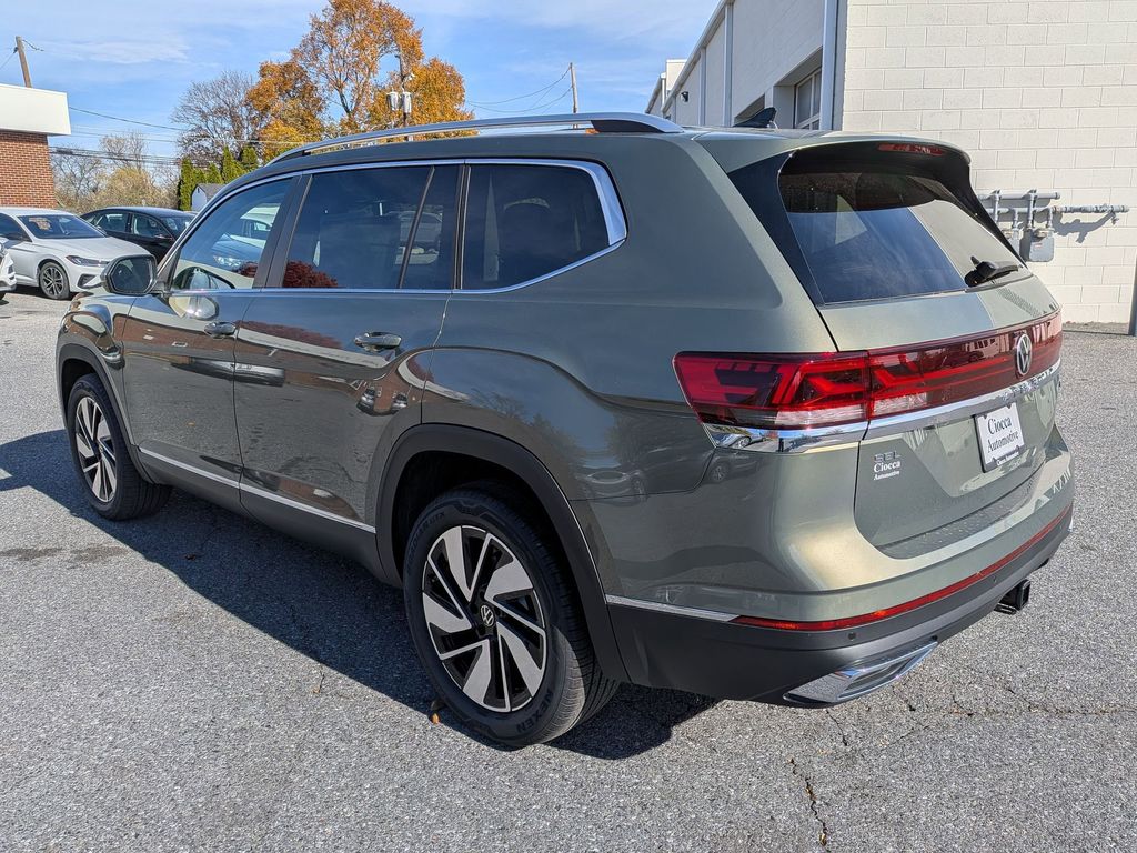 2026 Volkswagen Atlas SEL photo 3