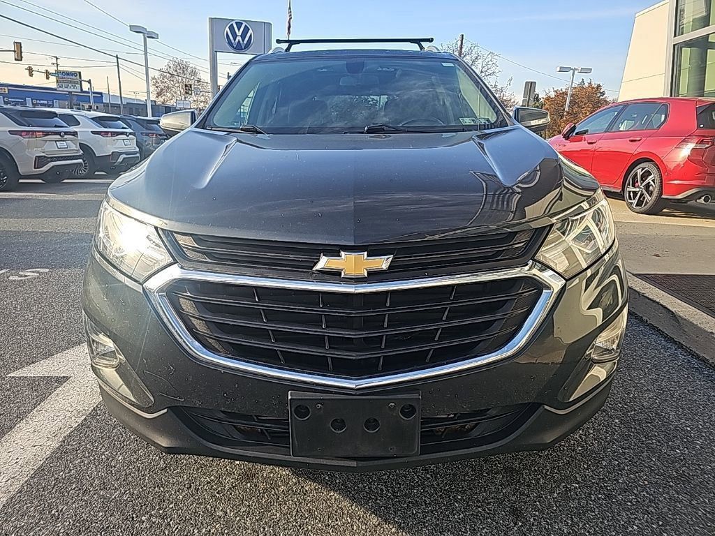 2019 Chevrolet Equinox LT photo 3
