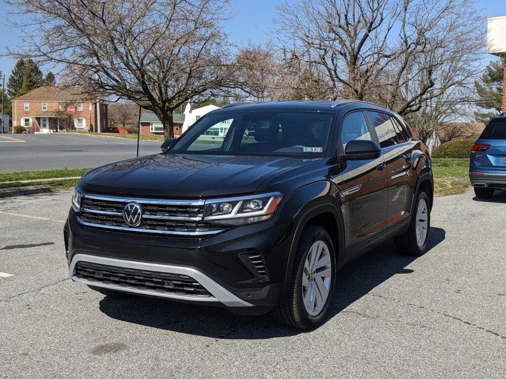 New 2023 Volkswagen Atlas Cross Sport 3.6L V6 SE w/Technology SUV