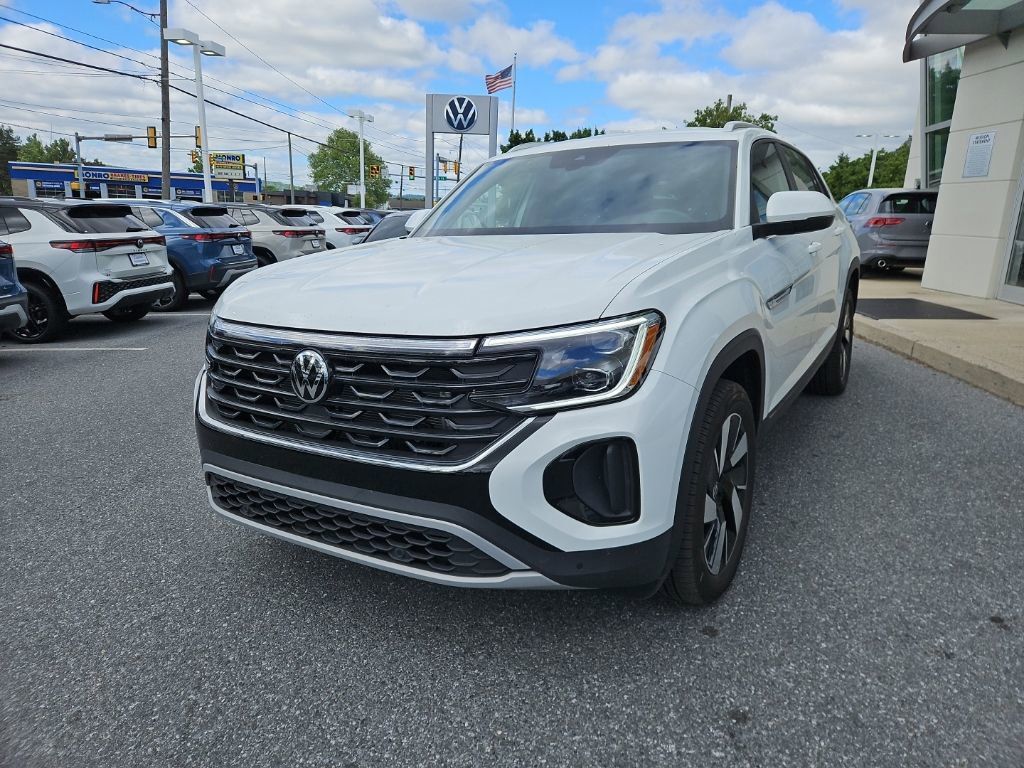 2025 Volkswagen Atlas Cross Sport 2.0T SE w/Tech 4MOTION's photo