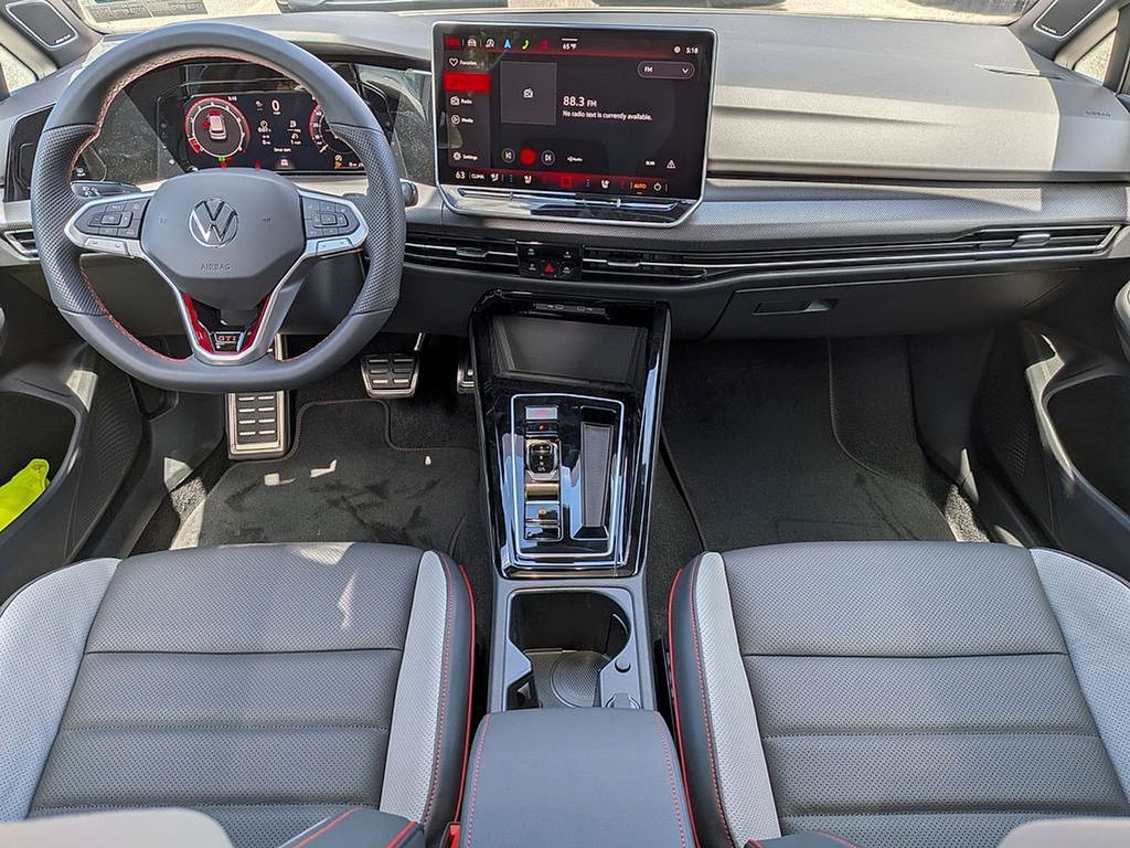 2026 Volkswagen Golf GTI SE - Photo 13