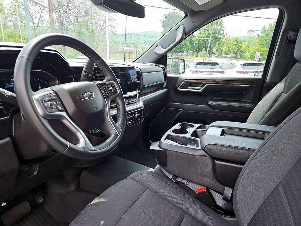 2023 Chevrolet Silverado 1500 RST - Photo 13