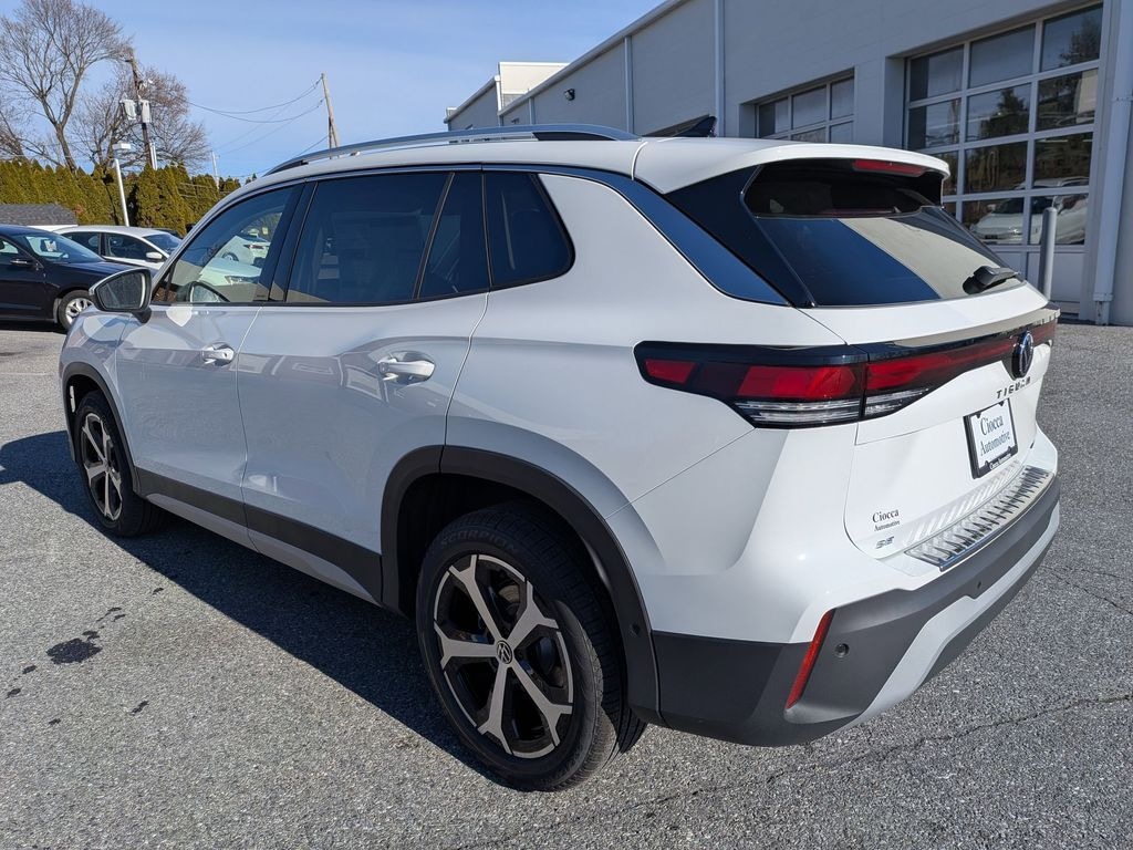 New 2026 Volkswagen Tiguan 2.0T SE SUV