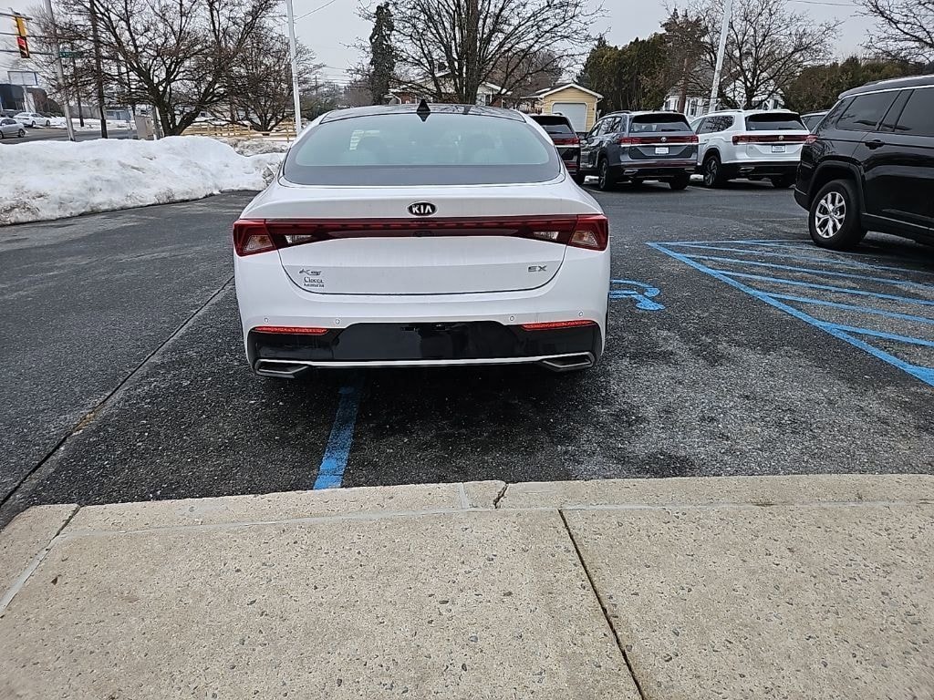 Used 2021 Kia K5 EX Sedan