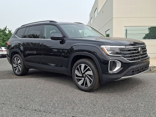 2026 Volkswagen Atlas SE w/Technology SUV