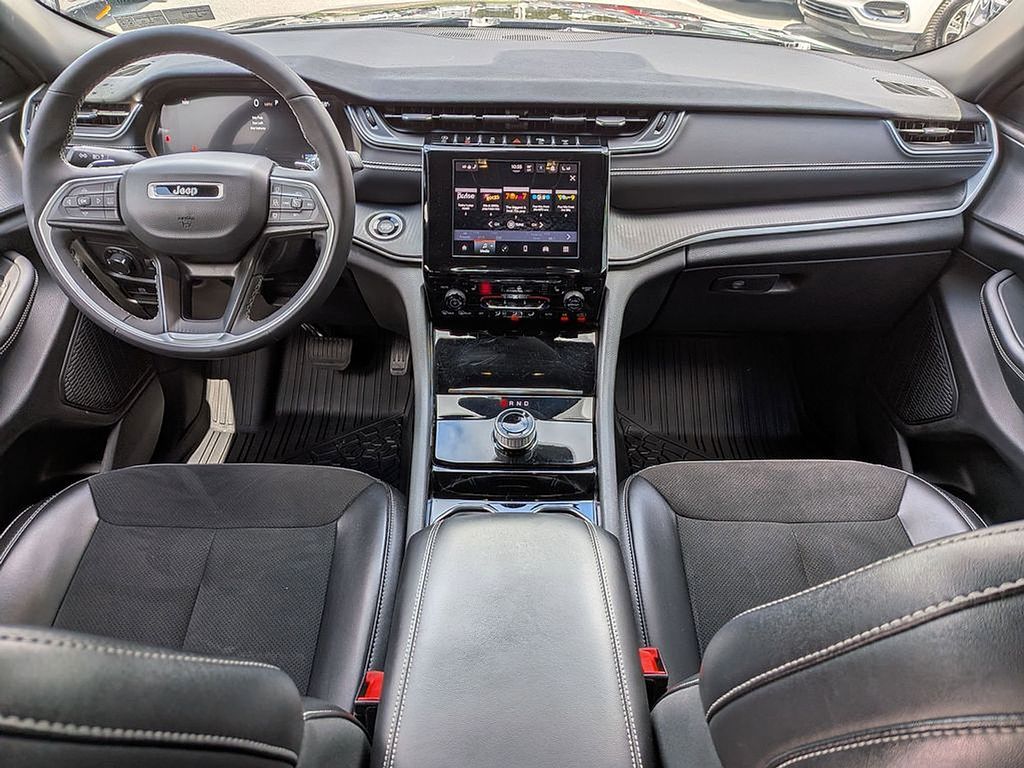 2023 Jeep Grand Cherokee Altitude - Photo 21