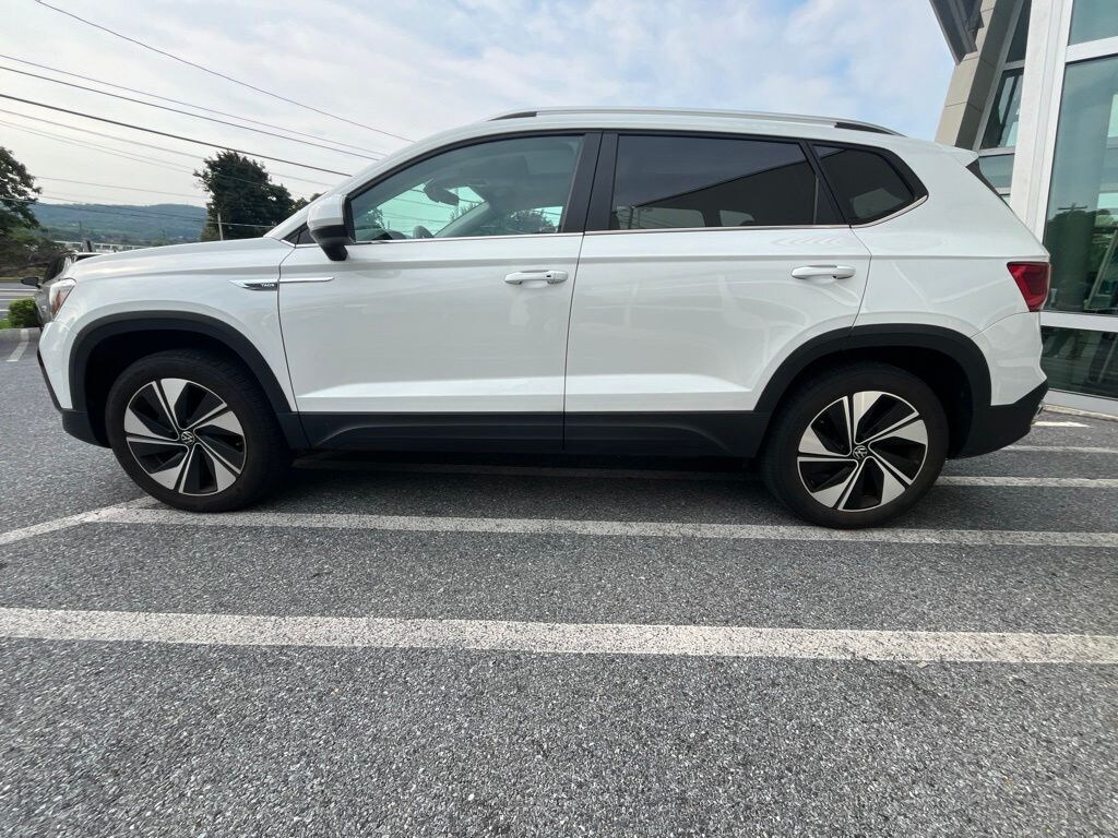 Used 2024 Volkswagen Taos 1.5T SE SUV