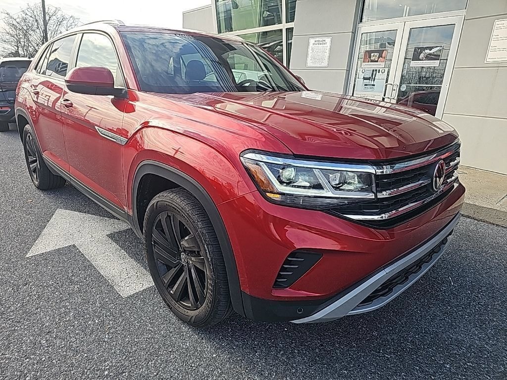 Used 2023 Volkswagen Atlas Cross Sport 2.0T SE w/Technology SUV
