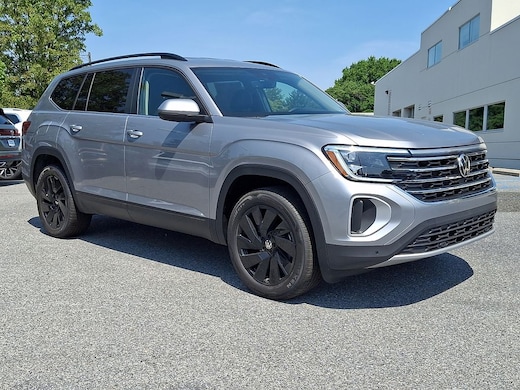 2026 Volkswagen Atlas SE w/Technology SUV