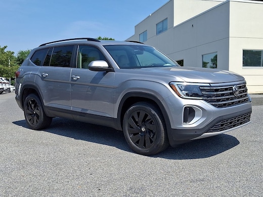 2026 Volkswagen Atlas SE w/Technology SUV