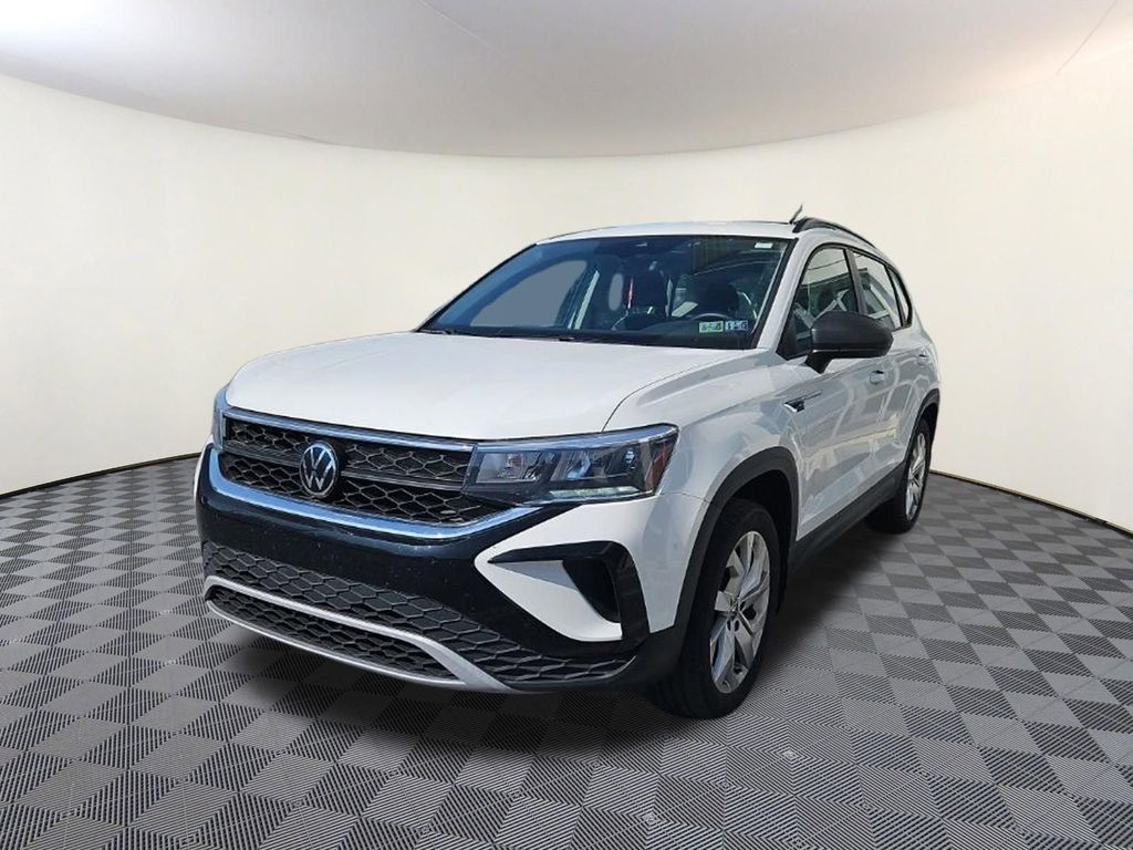 2023 Volkswagen Taos 1.5T S 4Motion's photo