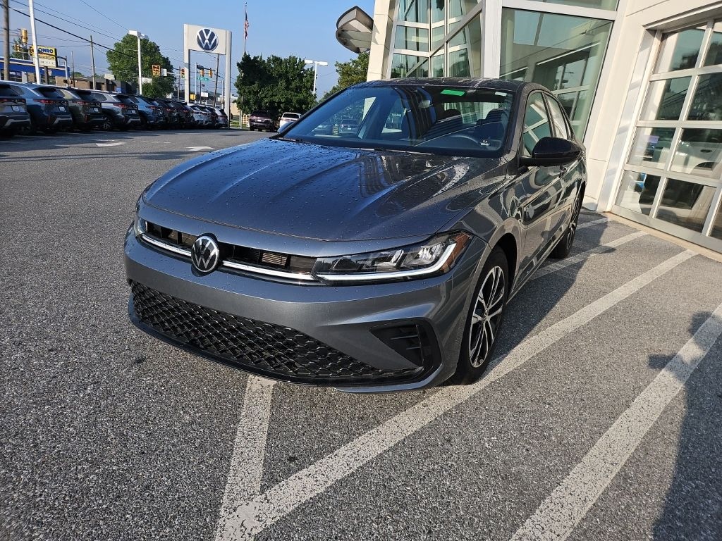 Used 2025 Volkswagen Jetta 1.5T Sport Sedan