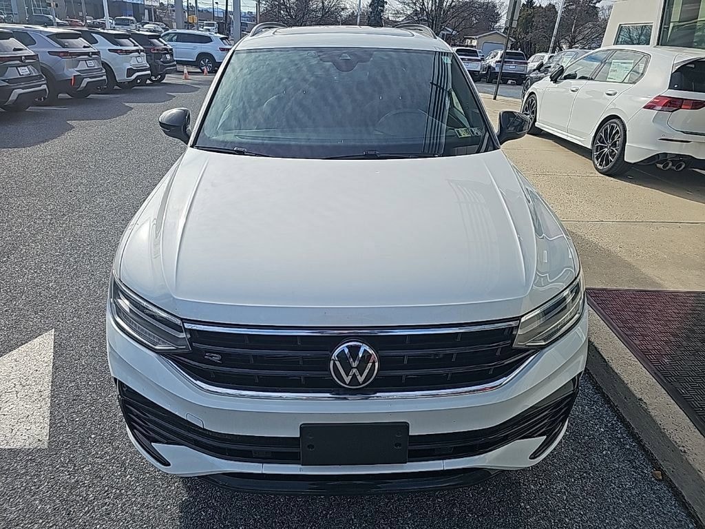 Used 2023 Volkswagen Tiguan 2.0T SE R-Line Black SUV