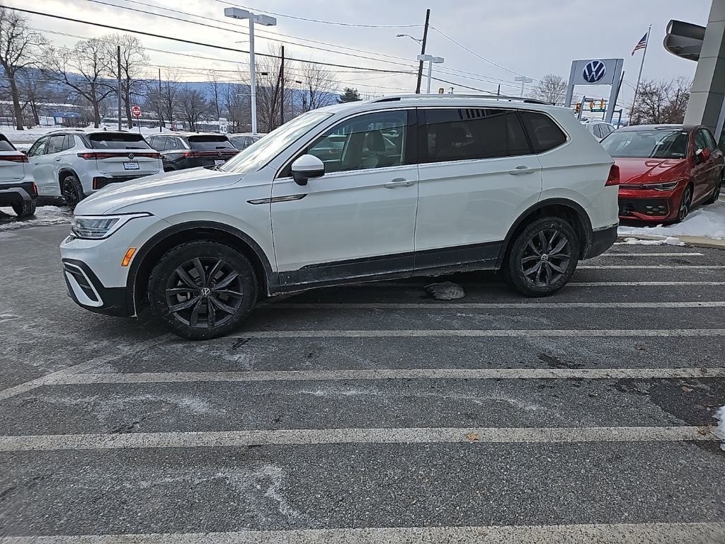 Used 2022 Volkswagen Tiguan 2.0T SE SUV